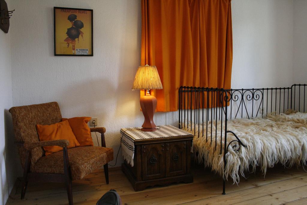 Guest House Kamenik Yagodina Bilik gambar