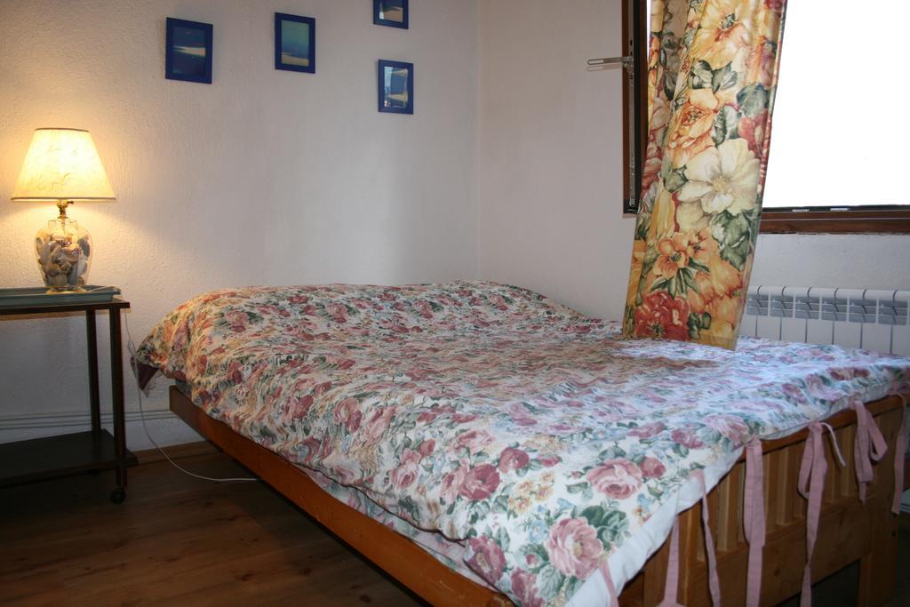 Guest House Kamenik Yagodina Bilik gambar