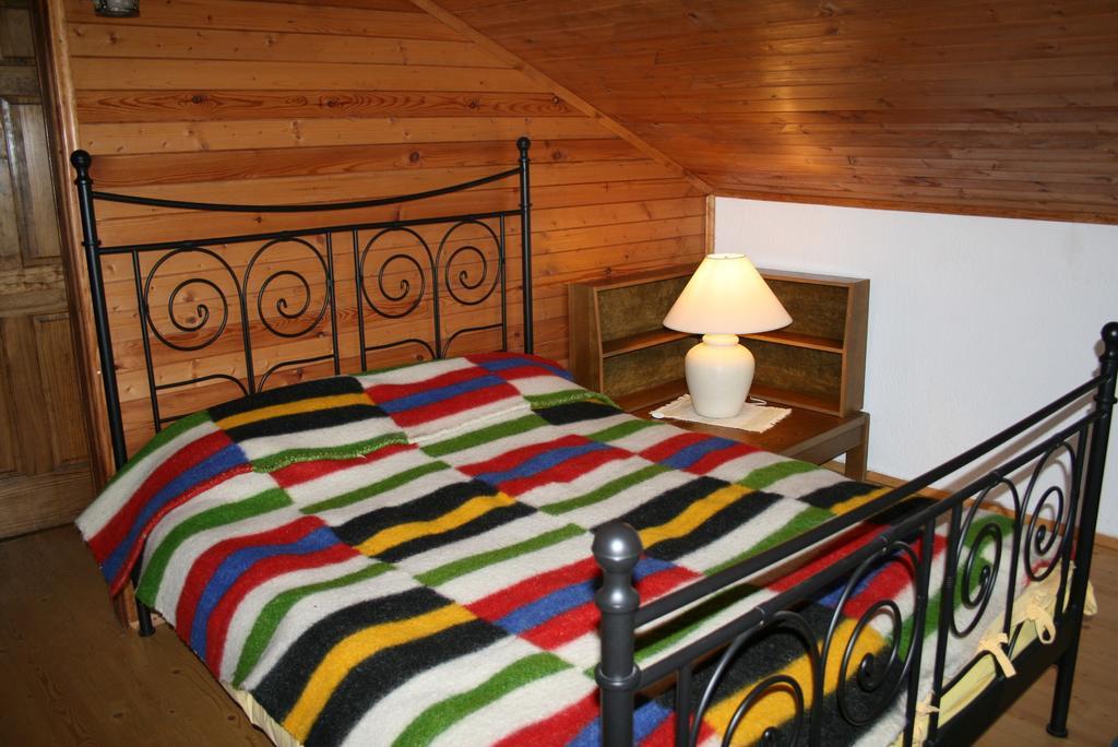 Guest House Kamenik Yagodina Bilik gambar