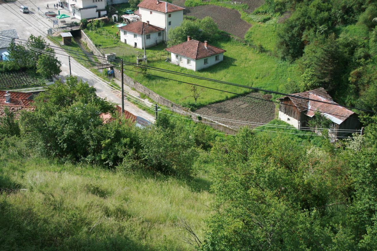 Guest House Kamenik Yagodina Luaran gambar